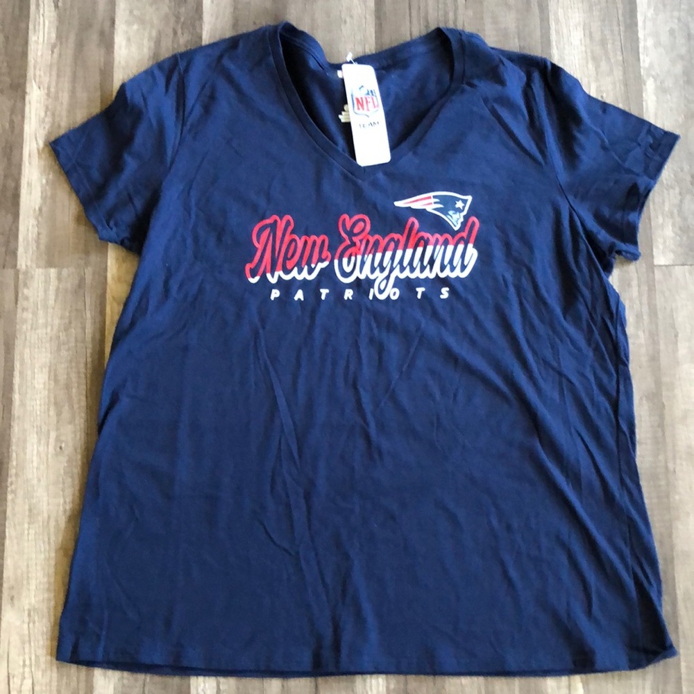NFL New England Patriots NEW Women’s Tee 2XL